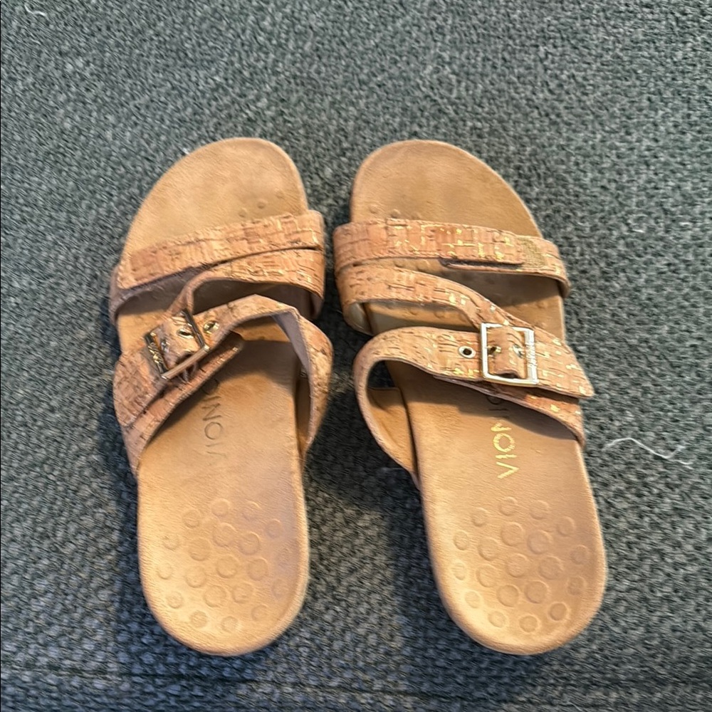 Vionic Tan Sandals with Contoured Footbed and Adjustable Straps
